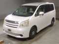 2008 Toyota Noah