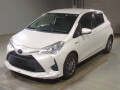 2017 Toyota Vitz
