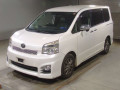 2013 Toyota Voxy