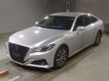 2019 Toyota Crown Hybrid