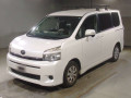 2011 Toyota Voxy
