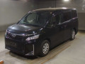 2017 Toyota Voxy