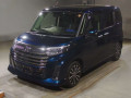 2022 Toyota Roomy