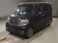 2016 Honda N-BOX CUSTOM