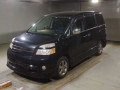 2007 Toyota Voxy