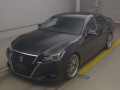 2016 Toyota Crown Hybrid