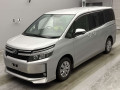 2015 Toyota Voxy