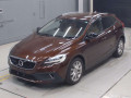2017 Volvo V40