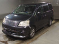 2003 Toyota Noah