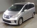 2011 Honda Freed hybrid