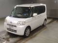 2011 Daihatsu Tanto