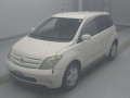 2004 Toyota IST