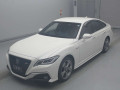 2019 Toyota Crown Hybrid