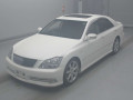 2005 Toyota Crown