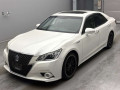 2013 Toyota Crown Hybrid