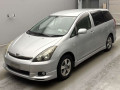 2004 Toyota Wish