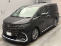 2026 Toyota Alphard Hybrid