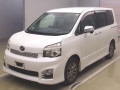 2011 Toyota Voxy