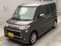 2011 Daihatsu Tanto
