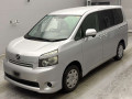 2008 Toyota Voxy