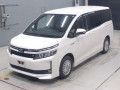 2015 Toyota Voxy