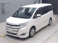 2017 Toyota Noah