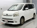 2009 Toyota Voxy