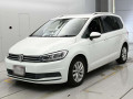 2019 Volkswagen Golf Touran