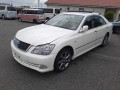 2005 Toyota Crown