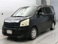 2009 Toyota Noah