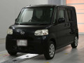2011 Daihatsu Tanto