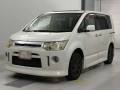 2007 Mitsubishi Delica D5