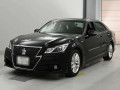 2013 Toyota Crown Hybrid