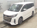2017 Toyota Noah