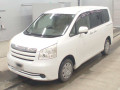 2009 Toyota Noah