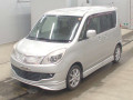 2013 Mitsubishi Delica D2