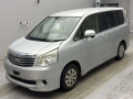 2011 Toyota Noah
