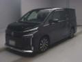 2022 Toyota Voxy