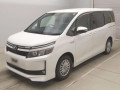 2015 Toyota Voxy