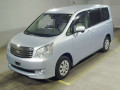 2013 Toyota Noah
