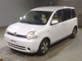 2003 Toyota Sienta