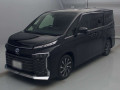 2022 Toyota Voxy
