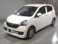 2017 Daihatsu Mira e:S