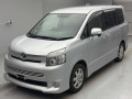 2009 Toyota Voxy