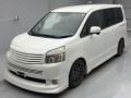 2007 Toyota Voxy