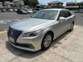 2013 Toyota Crown