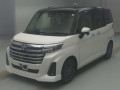 2025 Toyota Roomy