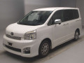2014 Toyota Voxy