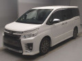 2016 Toyota Voxy