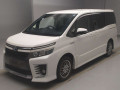 2017 Toyota Voxy